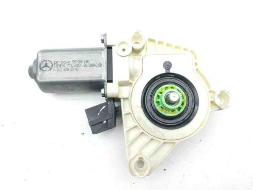 Used Left rear window motor MERCEDES-BENZ S-CLASS (W221, V221) S 320 CDI (211 hp) 28895820