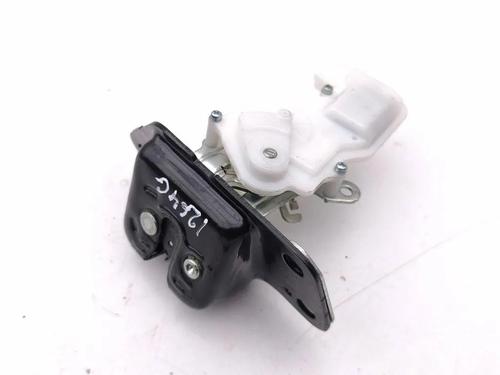 Used Tailgate lock Tailgate lock 32675770 32675770