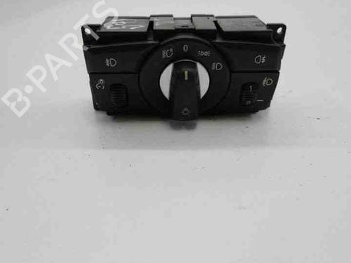 Used Electronic module BMW 5 Touring (E61) 520 d (177 hp) 28851959