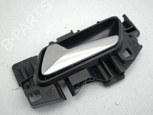 Used Front left interior door handle Front left interior door handle 38250068 38250068