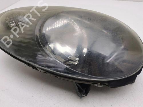 Used Right headlight NISSAN MICRA III (K12) 1.5 dCi (82 hp) 28892596