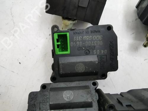 Electronic module BENTLEY FLYING SPUR (4W_) 6.0 W12 | BP36381851M83 - Image 4