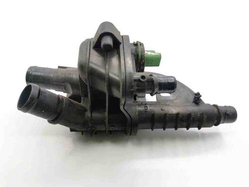 Used Thermostat housing PEUGEOT 5008 (0U_, 0E_) 1.6 HDi (112 hp) 28887370