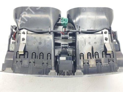 Air vent MERCEDES-BENZ C-CLASS (W204) C 220 CDI (204.002) | BP28841603I21 