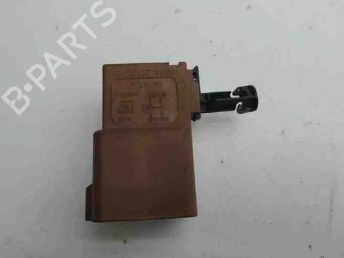 Elektronisk sensor PEUGEOT 3008 II SUV (MC_, MR_, MJ_, M4_) 1.6 BlueHDi 120 (120 hp) 28863351