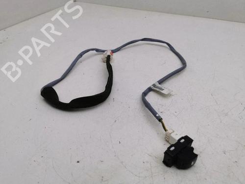 Used Left front window switch Left front window switch 38245610 38245610