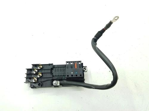 Used Fuse box Fuse box 28875632 28875632