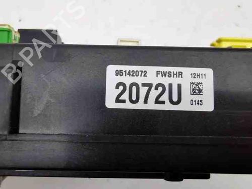 Fuse box OPEL ANTARA A (L07) 2.2 CDTi 4x4 | BP28846565E1 