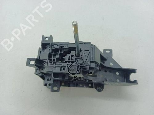 Used Gear lever Gear lever LEXUS NX (_Z1_) 300h AWD (AYZ15_, AYZ15R) (197 hp) 40232560 40232560