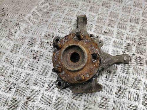 Used Left front steering knuckle CHRYSLER VOYAGER IV (RG, RS) 2.8 CRD (150 hp) 28895715
