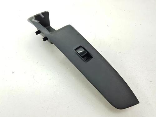 Used Left front window switch Left front window switch 33914017 33914017