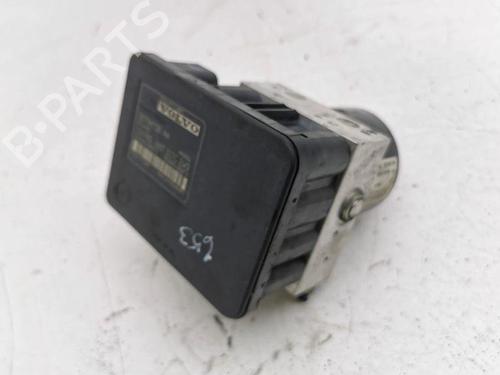 Used ABS pump VOLVO V50 (545) 1.6 D (110 hp) 28895618