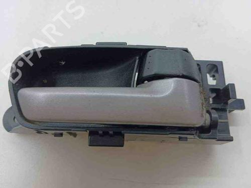 Used Rear right interior door handle SUZUKI GRAND VITARA II (JT, TE, TD) 1.9 DDiS All-wheel Drive (JT419, TD44, JB419WD, JB419XD,... (129 hp) 28886557