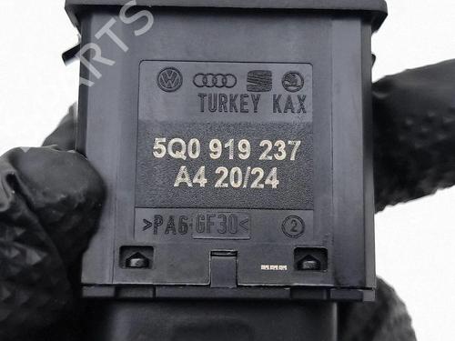 Switch AUDI Q4 E-TRON SUV (F4B) 45 | BP39498417I30 - Image 7