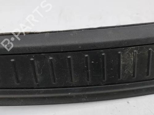 Pynteliste til bagklap TESLA MODEL S (5YJS) 60 | BP28862930C151 