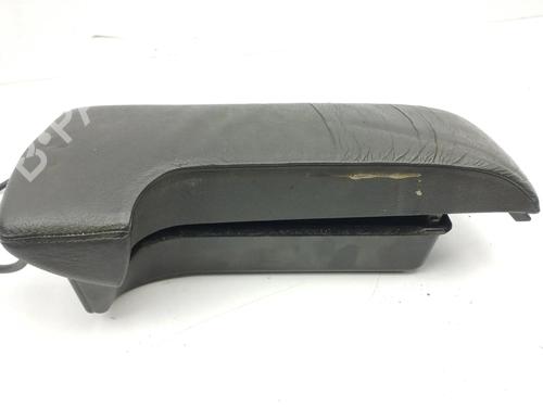 Armrest / Center console MERCEDES-BENZ S-CLASS (W220, V220) S 320 CDI (220.026, 220.126) | BP28872363I20 