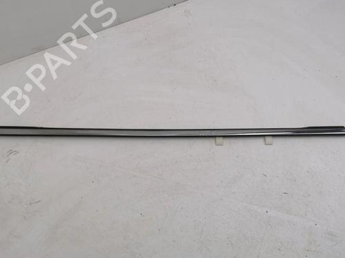 Used Door moulding trim OPEL ANTARA A (L07) 2.0 CDTI 4x4 (150 hp) 28891185