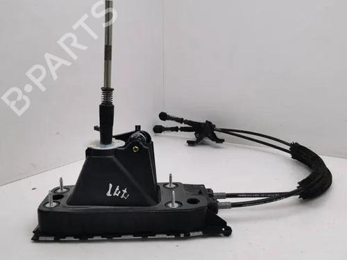 Stuurwielbediening VW T-ROC (A11, D11) 1.0 TSI (116 hp) 28860963