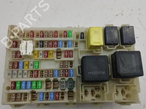 Used Fuse box RENAULT MEGANE I (BA0/1_) 1.4 e (BA0E, BA0V) (75 hp) 28861591