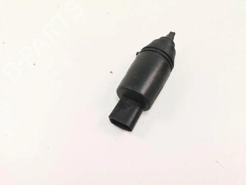 Used Windscreen washer tank Windscreen washer tank 33921846 33921846