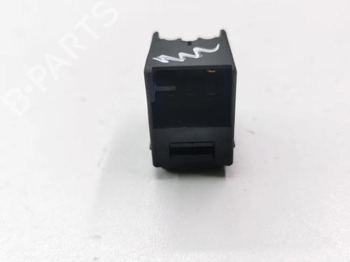 Right rear window switch VW PASSAT B5 Variant (3B5) 1.9 TDI | BP33252719I28 - Image 3