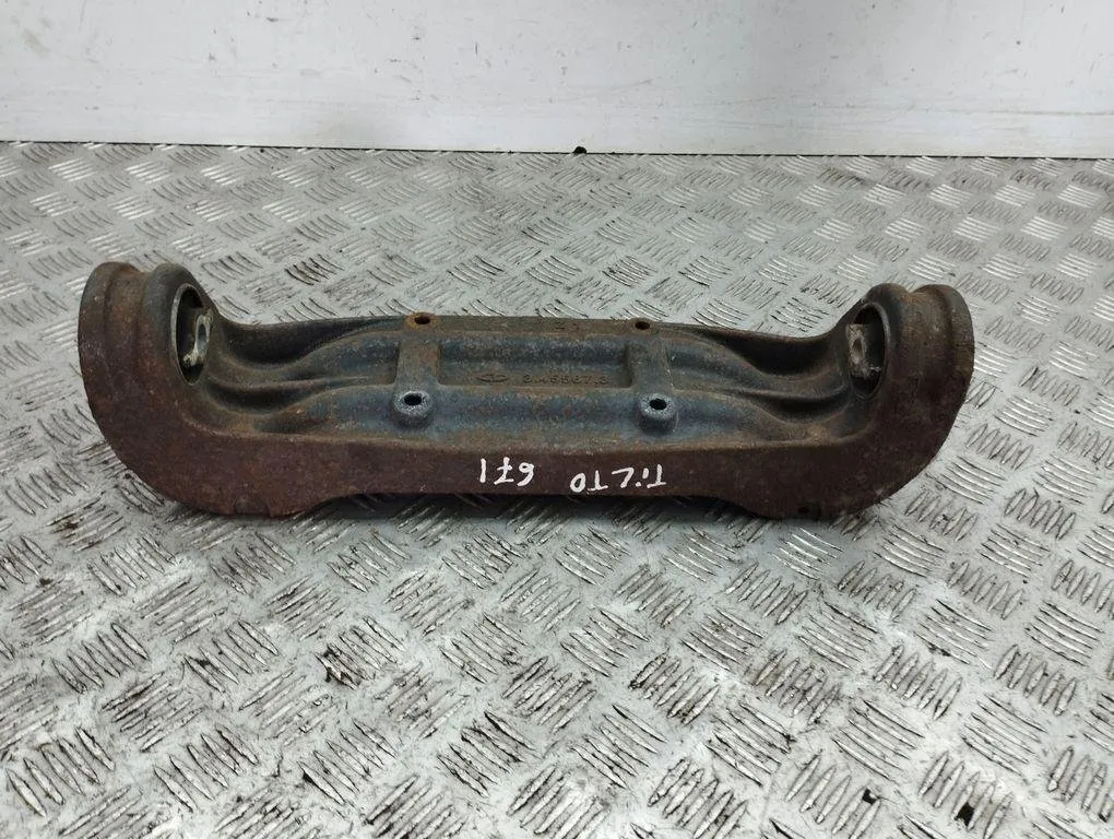 Support – Maserati QUATTROPORTE V 4.2 (2004-2026)
