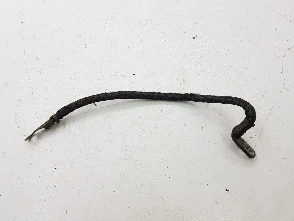 Cable – Maserati QUATTROPORTE V 4.2 (2004-2026)