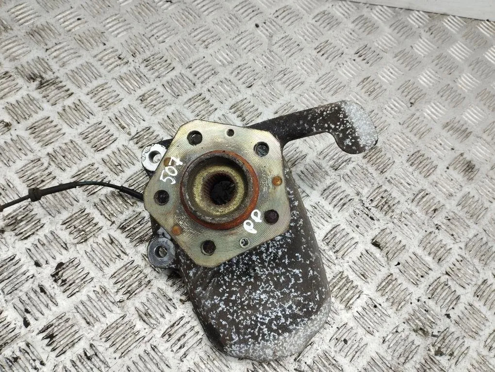 Right front steering knuckle – Maserati QUATTROPORTE V 4.2 (2004-2026)