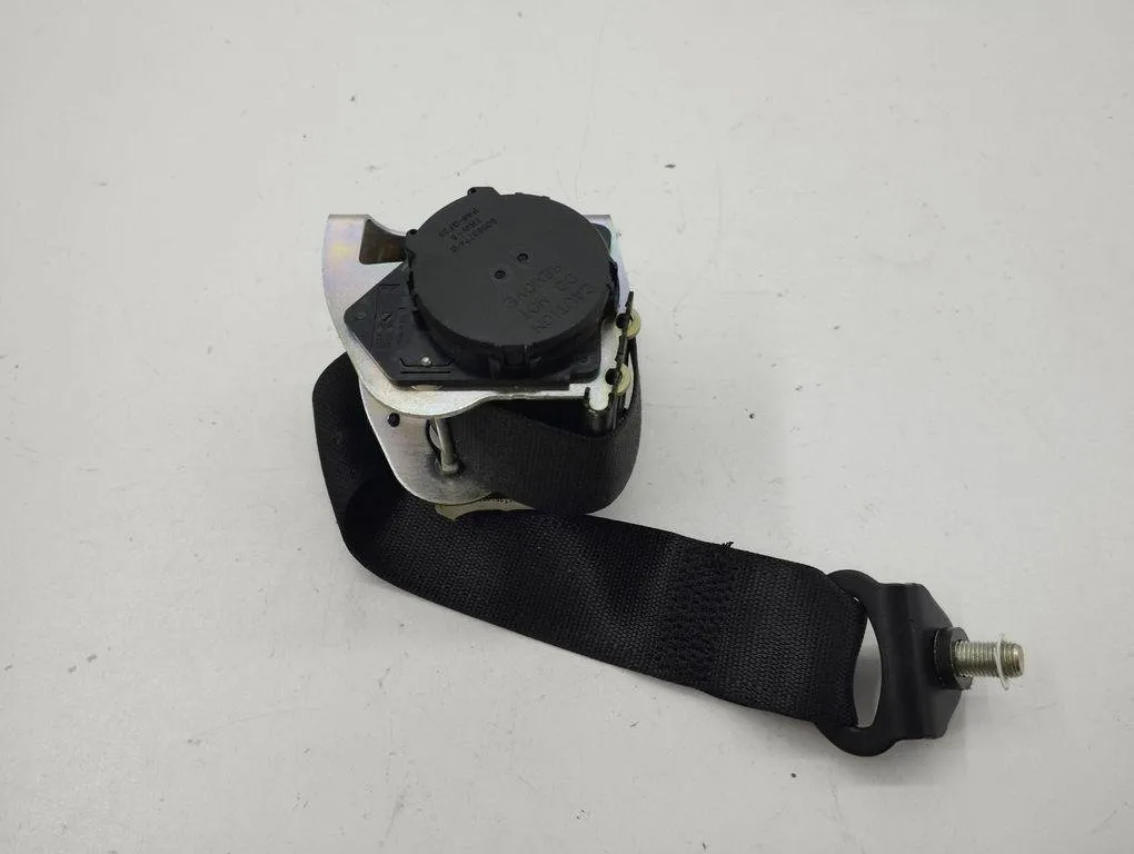 Rear center seatbelt – Maserati QUATTROPORTE V 4.2 (2004-2026)