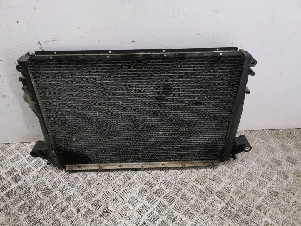 Water radiator – Maserati QUATTROPORTE V 4.2 (2004-2026)