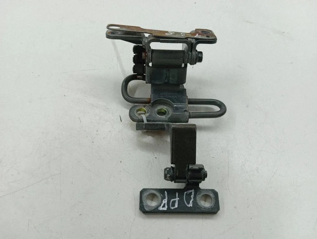 Hinge/Door check strap – Bentley CONTINENTAL FLYING SPUR (3W_) 6.0 (2005-2010)