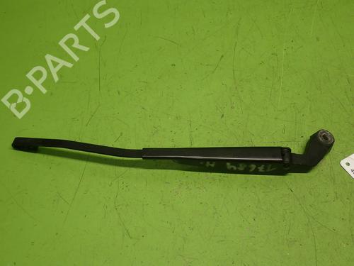 Used Rear windshield wiper arm VW GOLF III Variant (1H5) 1.8 (75 hp) 30365500