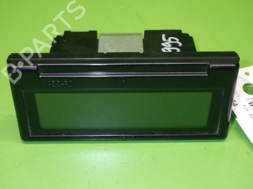 Multifunctionele display VOLVO V50 (545) D2 (114 hp) 23644082