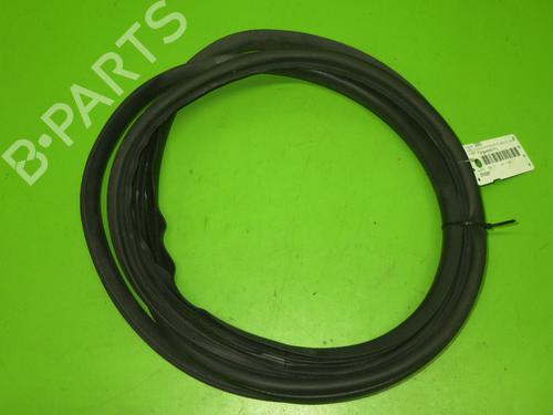 Used Rubber door seal OPEL COMBO Box Body/MPV (X12) 1.3 CDTI (B05) (95 hp) 14737564