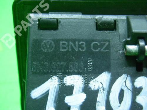 Tailgate handle AUDI A4 B8 (8K2) 2.0 TDI | BP6361439C132 