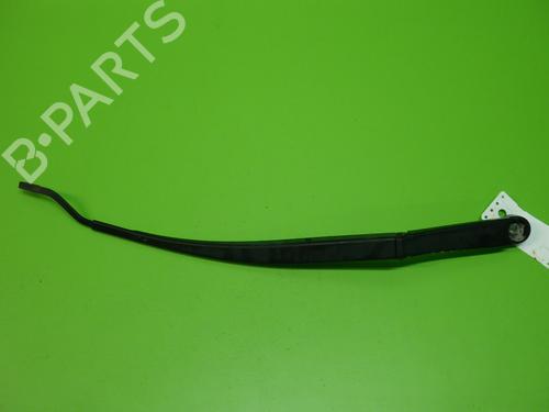 Used Front windshield wiper arm HYUNDAI i10 II (BA, IA) 1.0 (67 hp) 30797054
