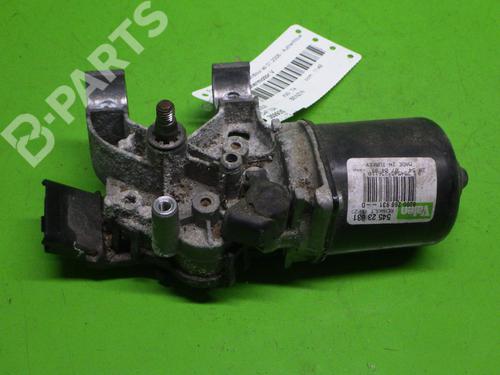Used Front wiper motor RENAULT CLIO III Grandtour (KR0/1_) 1.2 16V (KR0P) (101 hp) 6704974