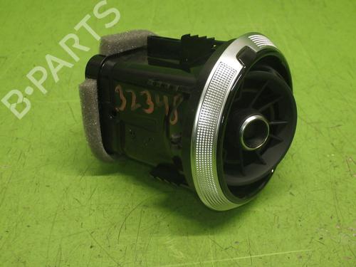 Used Air vent AUDI Q2 (GAB, GAG) 2.0 TDI quattro (150 hp) 30332138