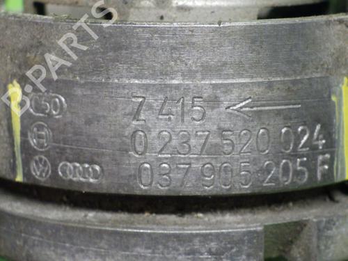 Ignition distributor VW GOLF I Cabriolet (155) 1.8 | BP32037249M68