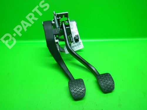 Used Pedal BMW 1 (E87) 116 i (122 hp) 6362654