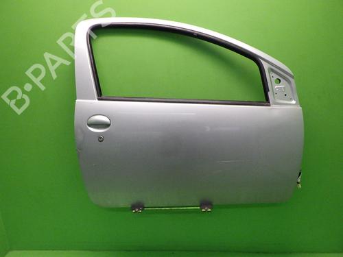 Porta anteriore destra TOYOTA AYGO (_B1_) 1.0 (KGB10_, KGB10R) (68 hp) 31698513