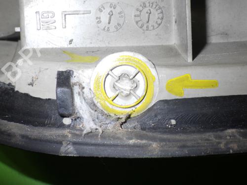 Left taillight OPEL ZAFIRA A MPV (T98) 2.0 DTI 16V (F75) | BP28371563C34