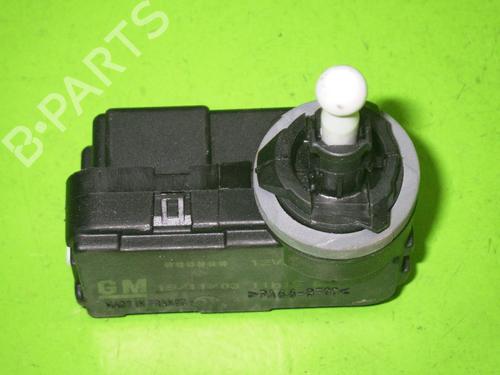 Used Headlight adjuster motor OPEL MERIVA A MPV (X03) 1.6 16V (E75) (100 hp) 14724109