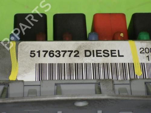 Fuse box FIAT DOBLO MPV (119_, 223_) 1.3 D Multijet | BP21209830E1 