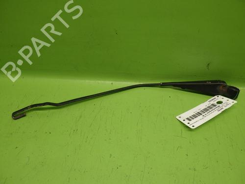 Used Front windshield wiper arm Front windshield wiper arm 37412315 37412315