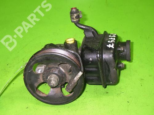 Used Steering pump SUBARU IMPREZA Saloon (GC) 1.6 i AWD (GC4) (90 hp) 6387352