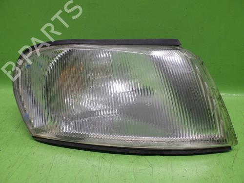 Used Right front indicator OPEL VECTRA B Hatchback (J96) 1.6 i 16V (F68) (101 hp) 30331950