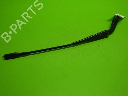Used Front windshield wiper arm MERCEDES-BENZ A-CLASS (W169) A 170 (169.032, 169.332) (116 hp) 14722599