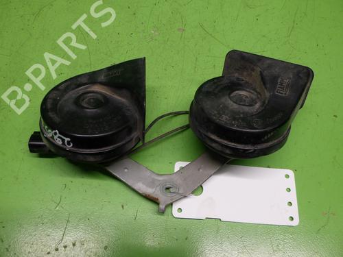 Horn FORD FOCUS I (DAW, DBW) 1.8 TDCi (115 hp) 28068322