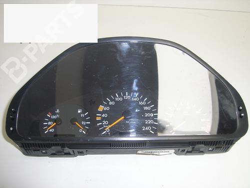 Used Instrument cluster MERCEDES-BENZ C-CLASS (W202) C 180 (202.018) (122 hp) 6341115